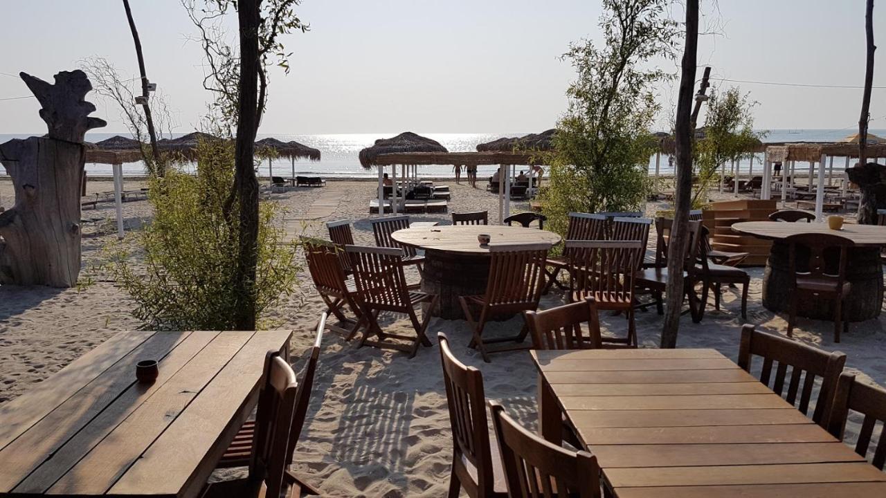 Apartament Giulia By Sea View Luxury Residence Năvodari Buitenkant foto