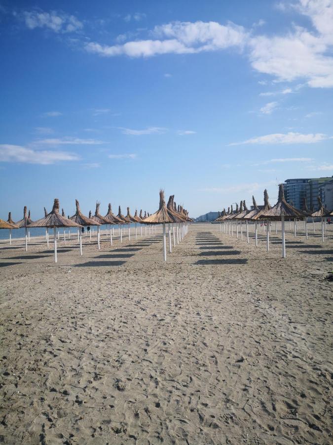 Apartament Giulia By Sea View Luxury Residence Năvodari Buitenkant foto