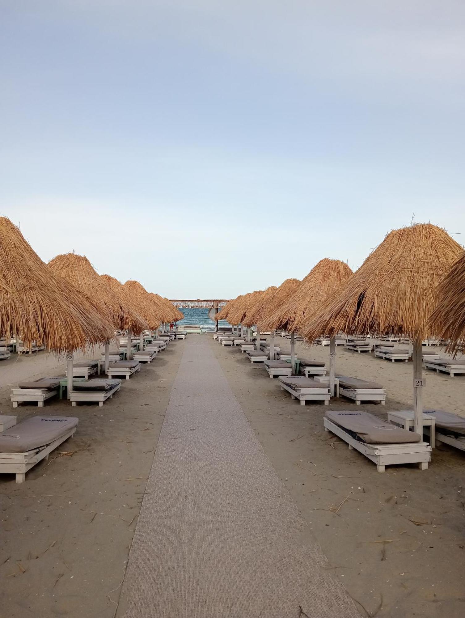 Apartament Giulia By Sea View Luxury Residence Năvodari Buitenkant foto